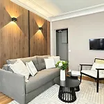 Lovely Apartment In Le Marais