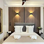 Lovely Apartment In Le Marais
