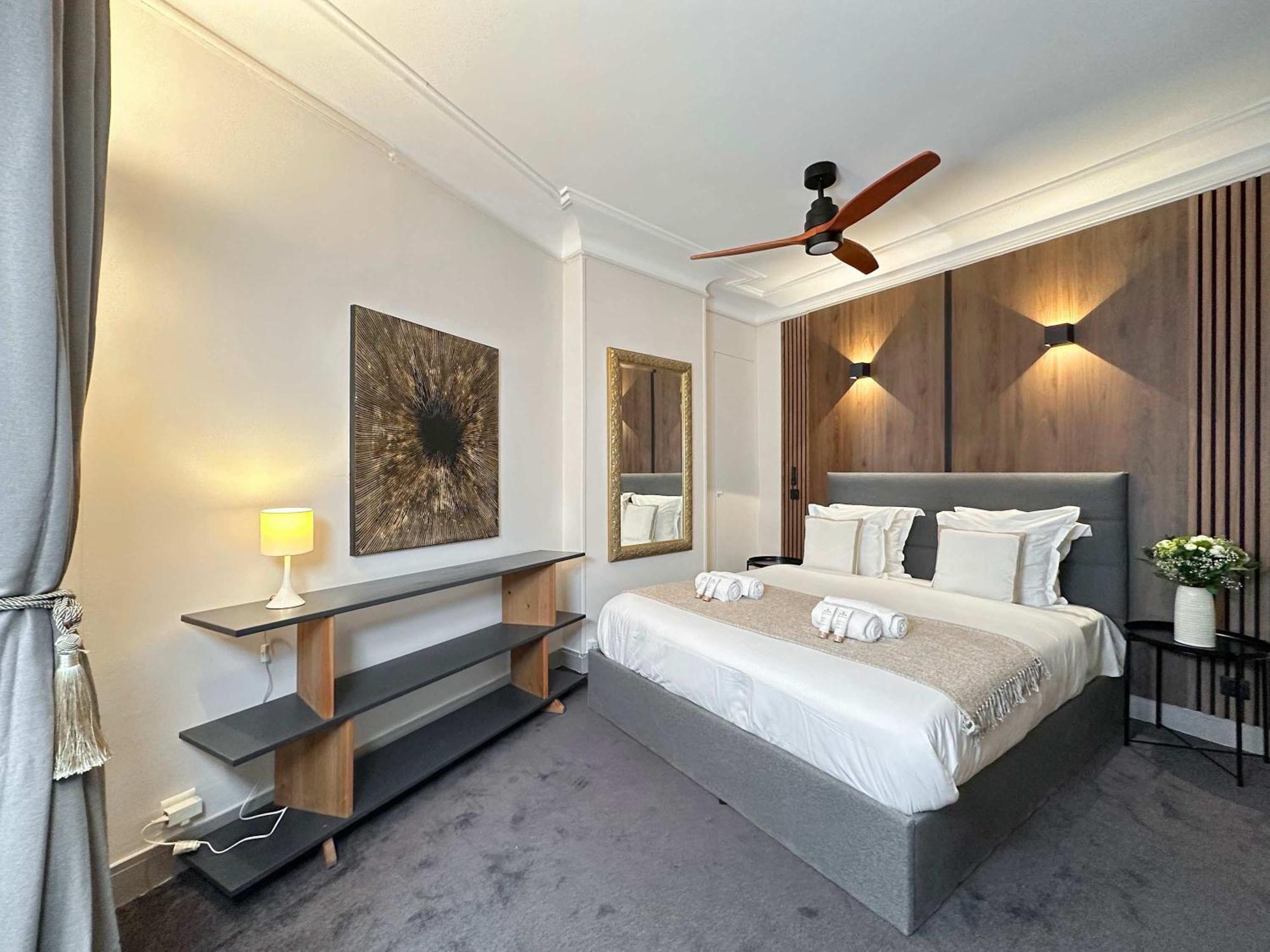 Lovely In Le Marais Apartment